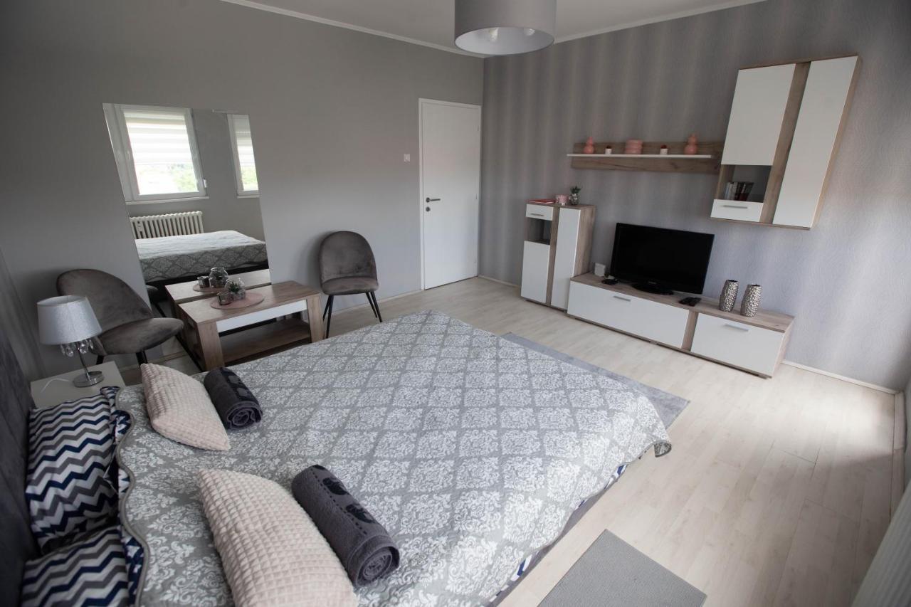 Apartman Danica Σουμπότικα Εξωτερικό φωτογραφία